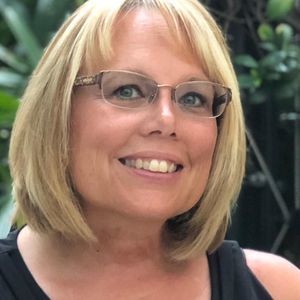 Meet your Posher, Nancy